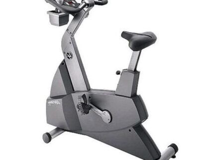 جهاز Life Fitness 95Ci دراجة مائلة